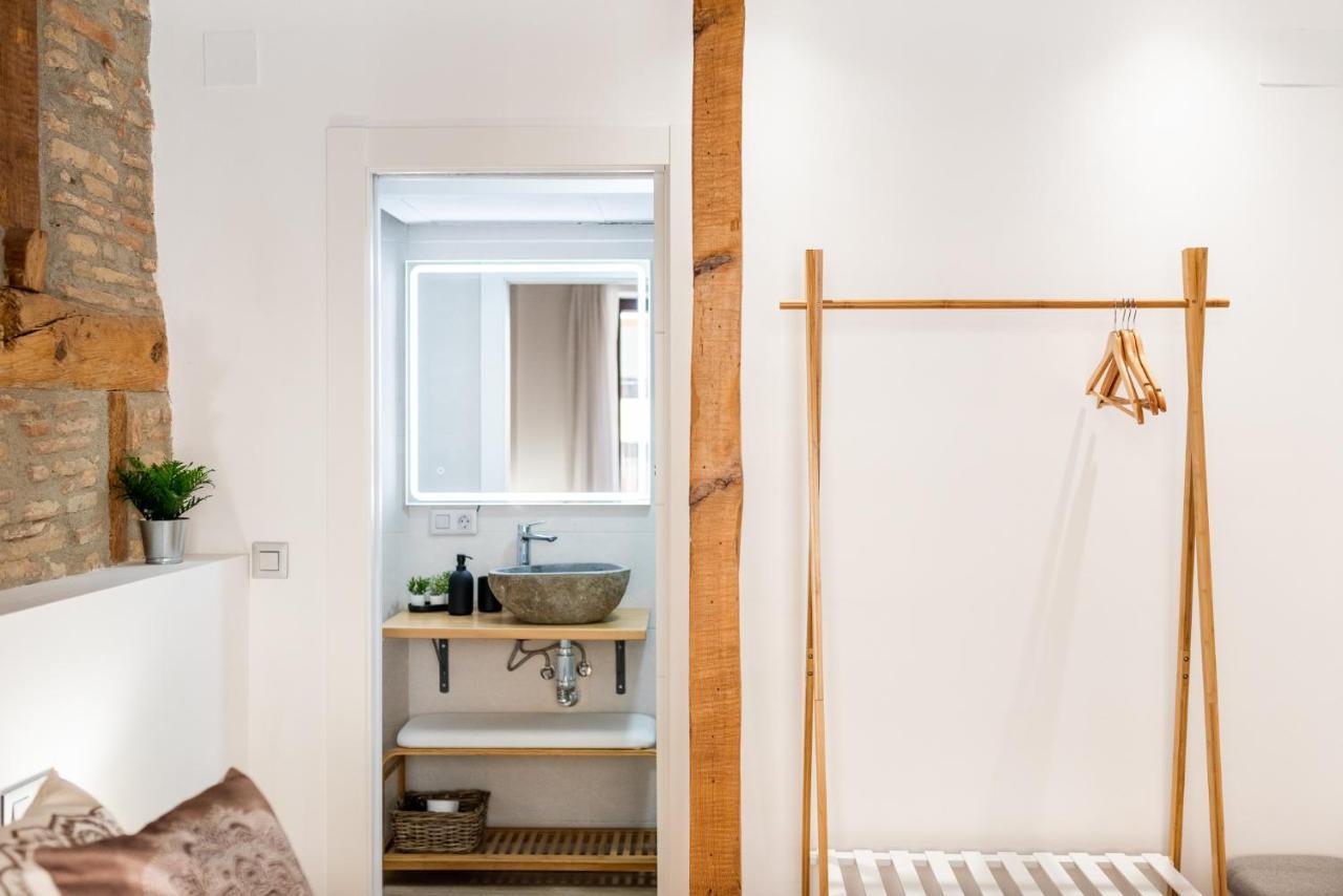 Wekey Homes Granada, Mesones Central Suites ภายนอก รูปภาพ