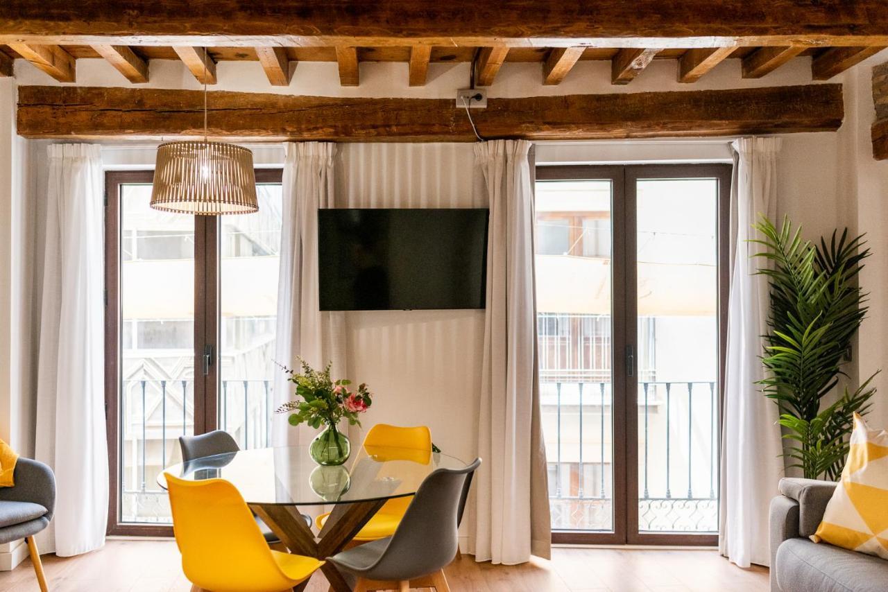 Wekey Homes Granada, Mesones Central Suites ภายนอก รูปภาพ