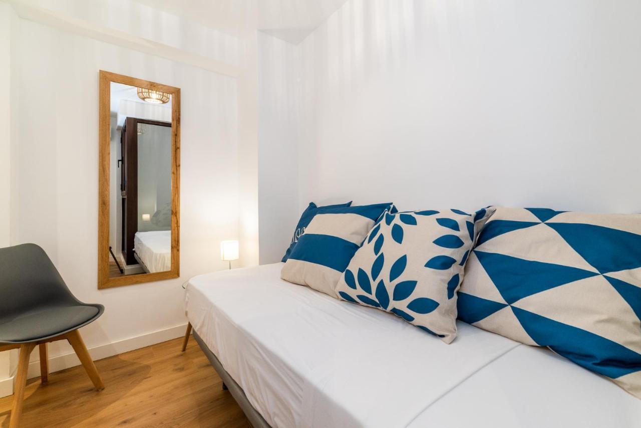 Wekey Homes Granada, Mesones Central Suites ภายนอก รูปภาพ