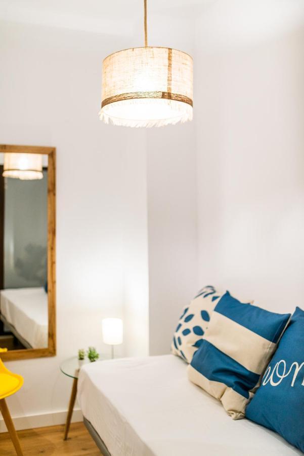 Wekey Homes Granada, Mesones Central Suites ภายนอก รูปภาพ